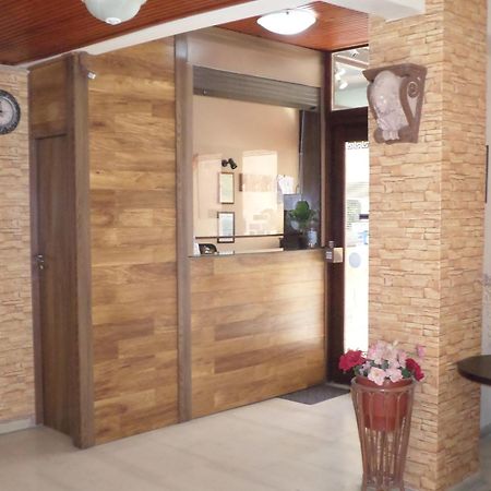 Tina Hotel Chania  Buitenkant foto