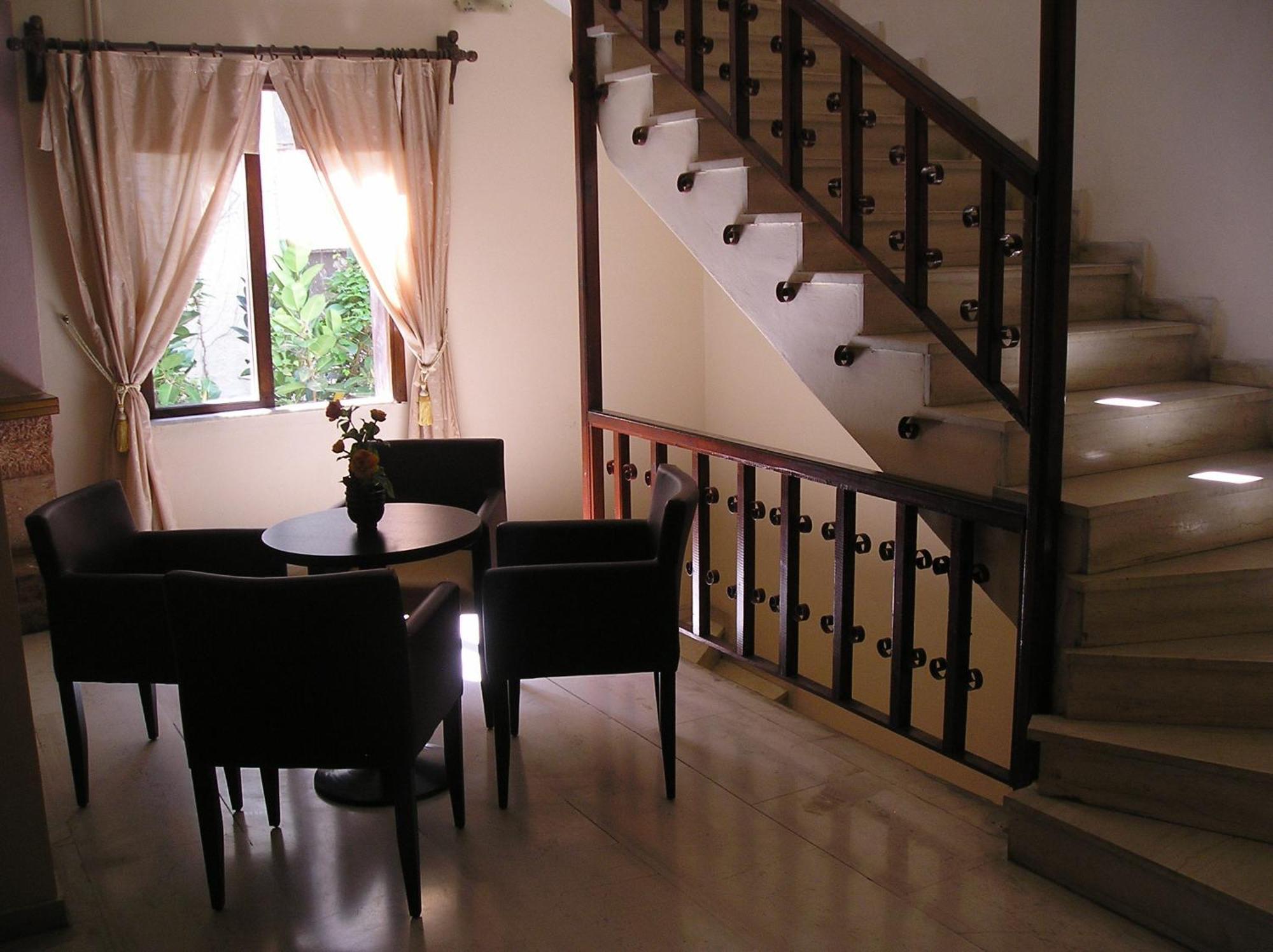 Tina Hotel Chania  Buitenkant foto