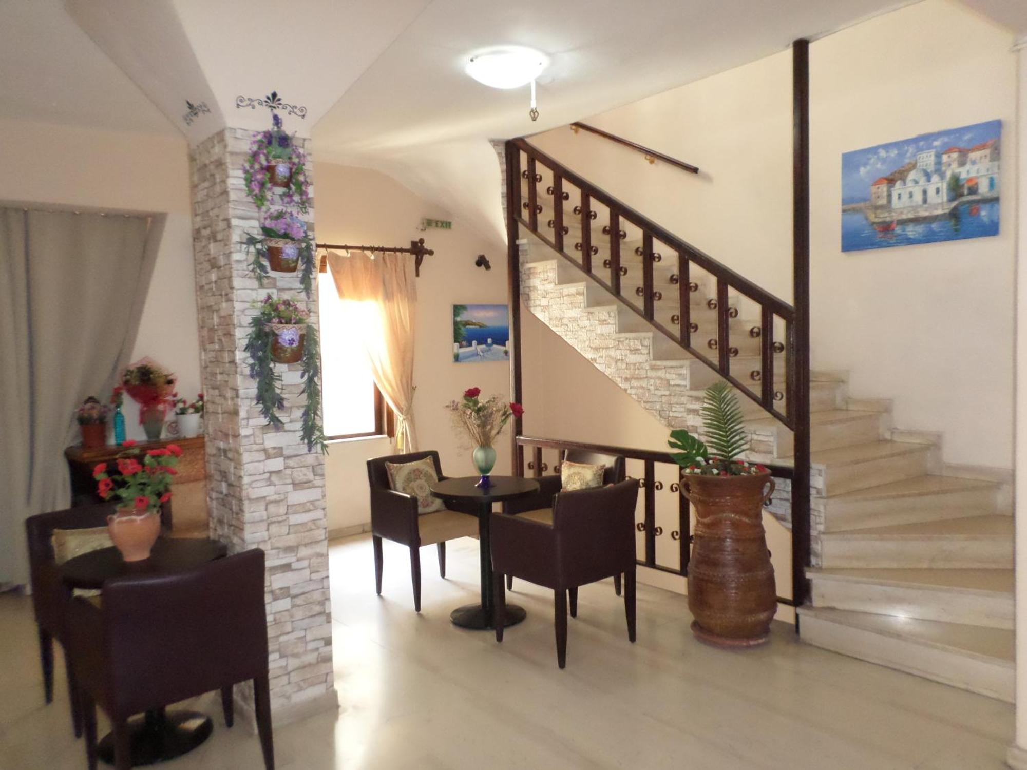 Tina Hotel Chania  Buitenkant foto