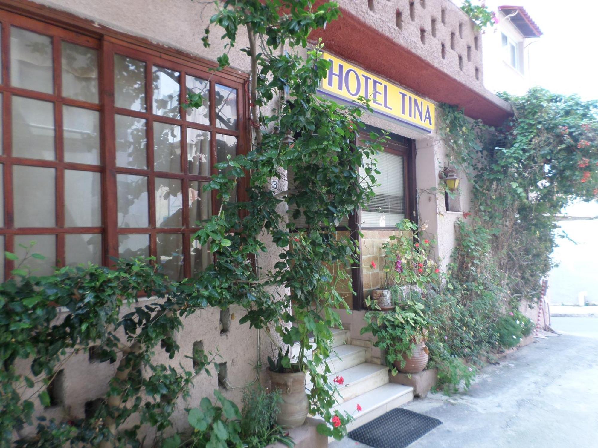 Tina Hotel Chania  Buitenkant foto